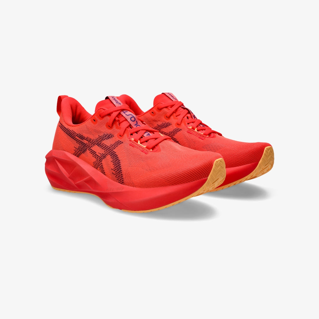 スパイク・シューズ NOVA BLAST 5 Men's ASICS Novablast 5 – Pacers Running