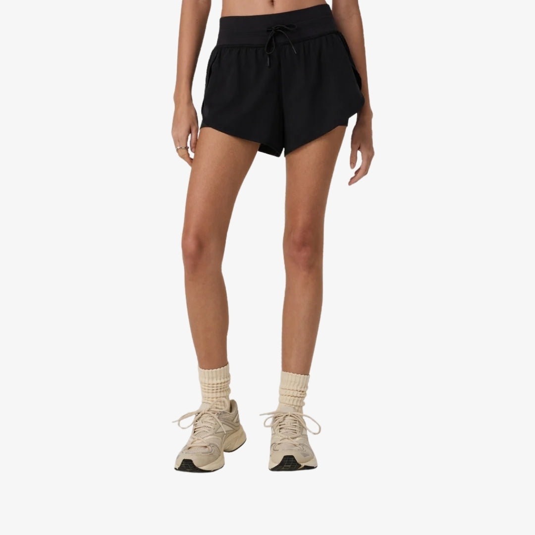 Women's Vuori Daily Speed Short 2.5